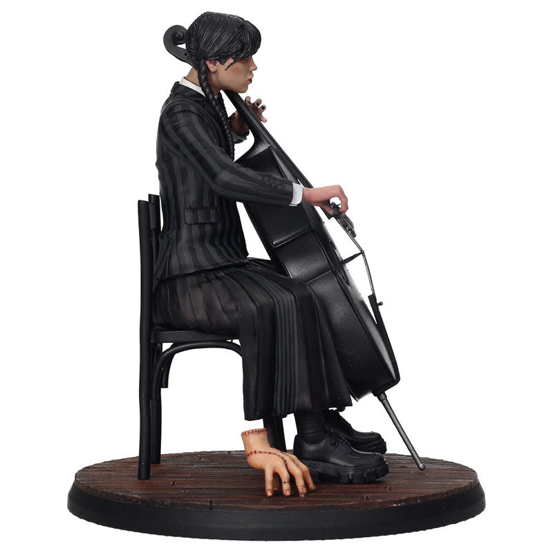 Figurine de Mercredi Addams, 15cm